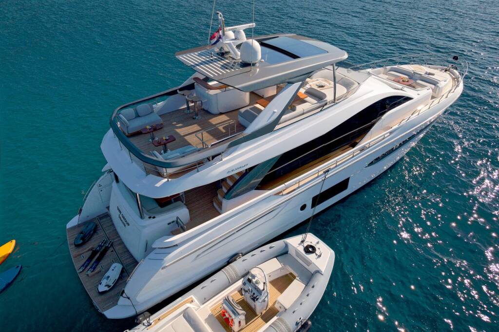 Azimut 78 OMR Group