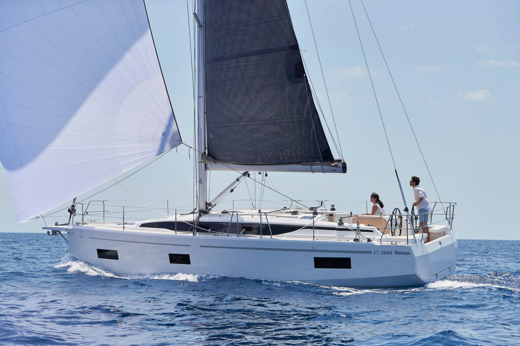 Bavaria C38 Rising Sun