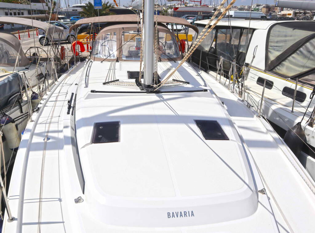 Bavaria C42 PRESTIGE