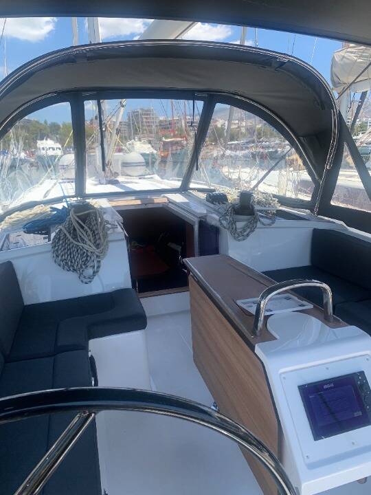 Bavaria C42 Maia