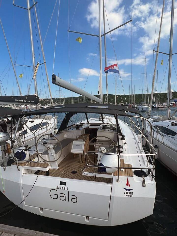 Bavaria C42 Gala