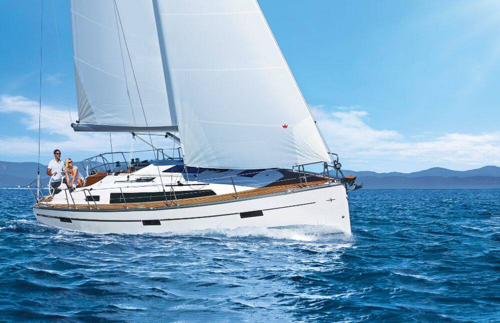 Bavaria Cruiser 37 ECONOMY