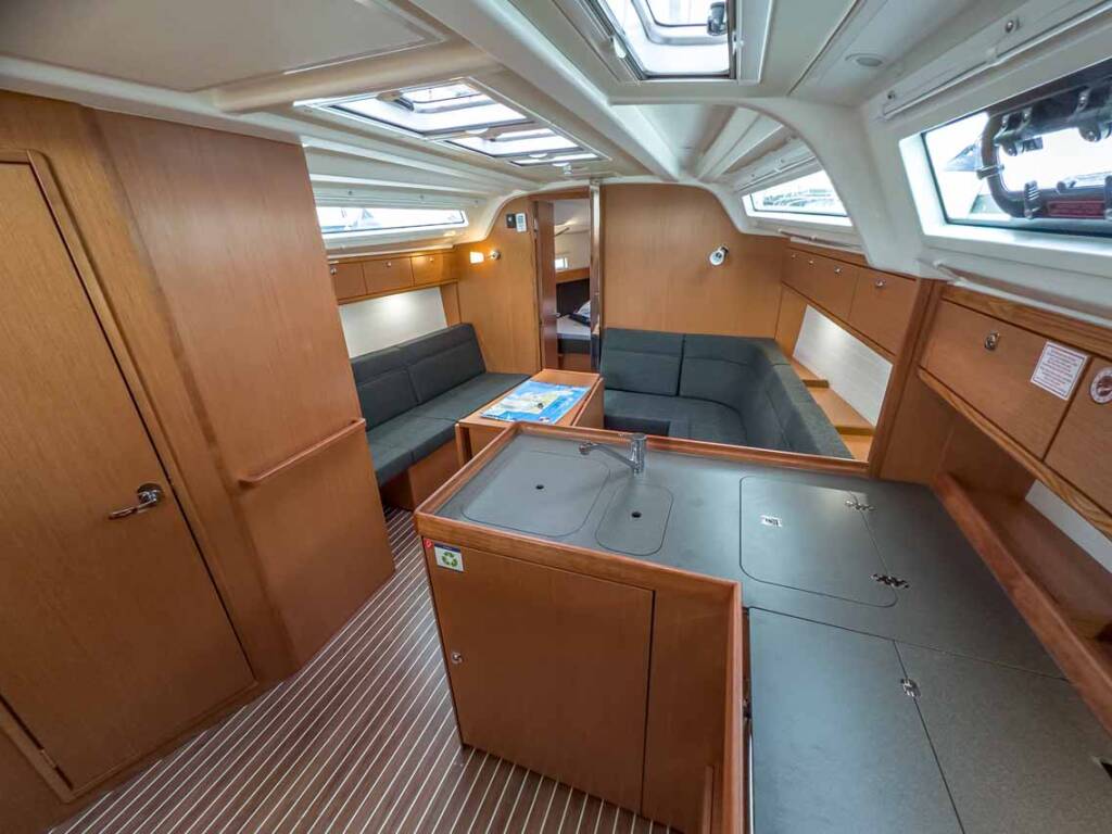 Bavaria Cruiser 37 Caipirinha