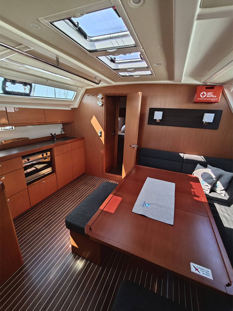 Bavaria Cruiser 46 Sea Legend