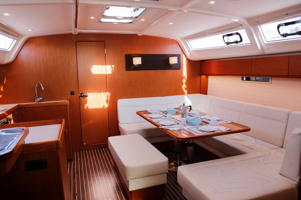 Bavaria Cruiser 51 ECONOMY