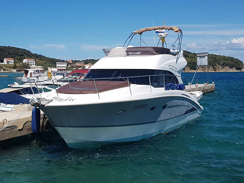 Beneteau Antares 42 Santin