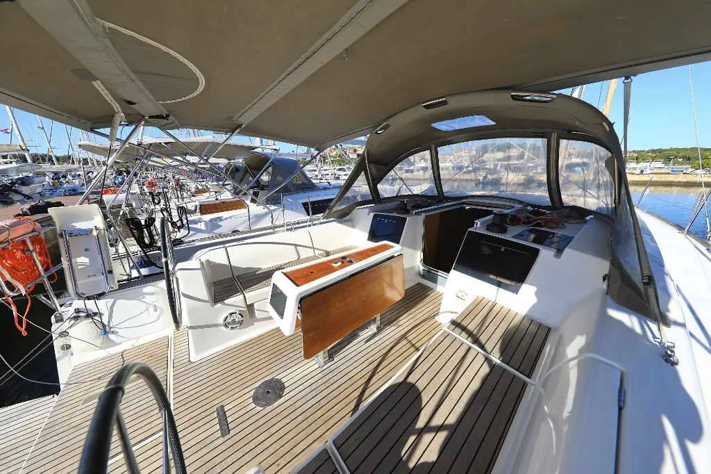 Dufour 382 GL ECONOMY