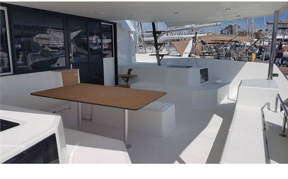 Dufour 48 Catamaran Paradise Planet