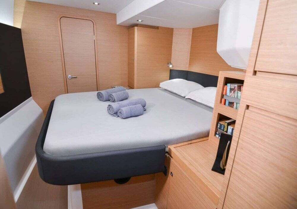 Dufour 48 Catamaran Paradise Planet