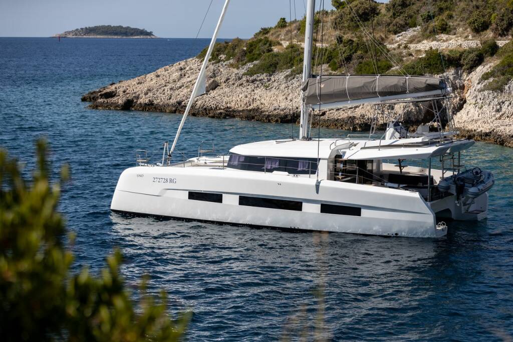 Dufour 48 Catamaran Uma