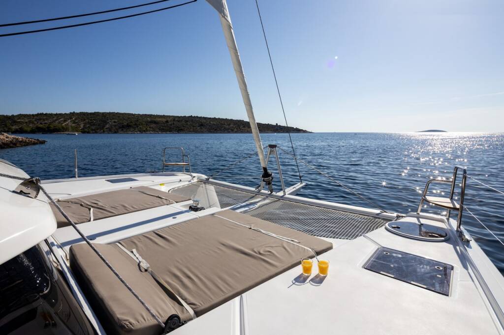 Dufour 48 Catamaran Uma