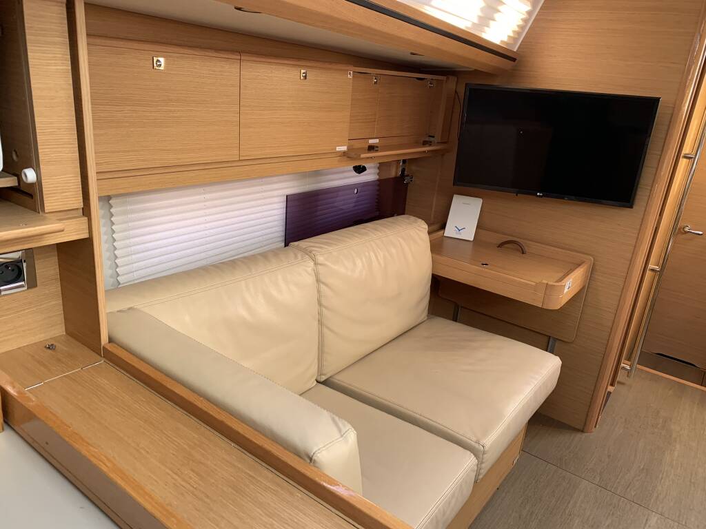 Dufour 520 GL Greenleaf