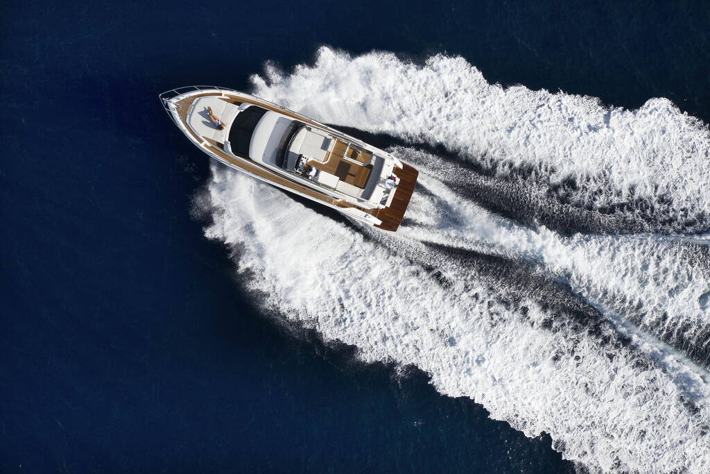 Ferretti Yachts 500 