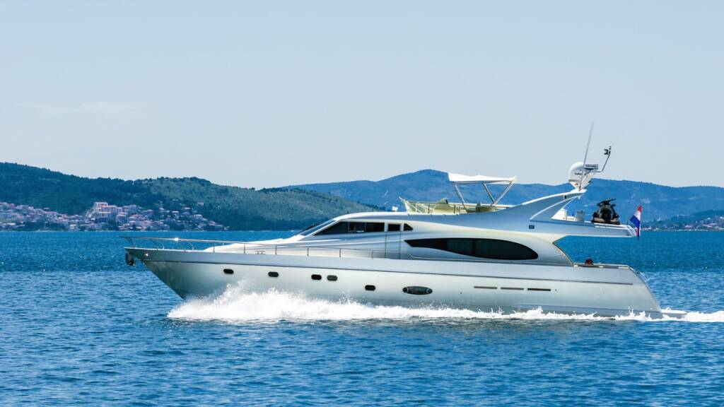 Ferretti Yachts 730 Marino