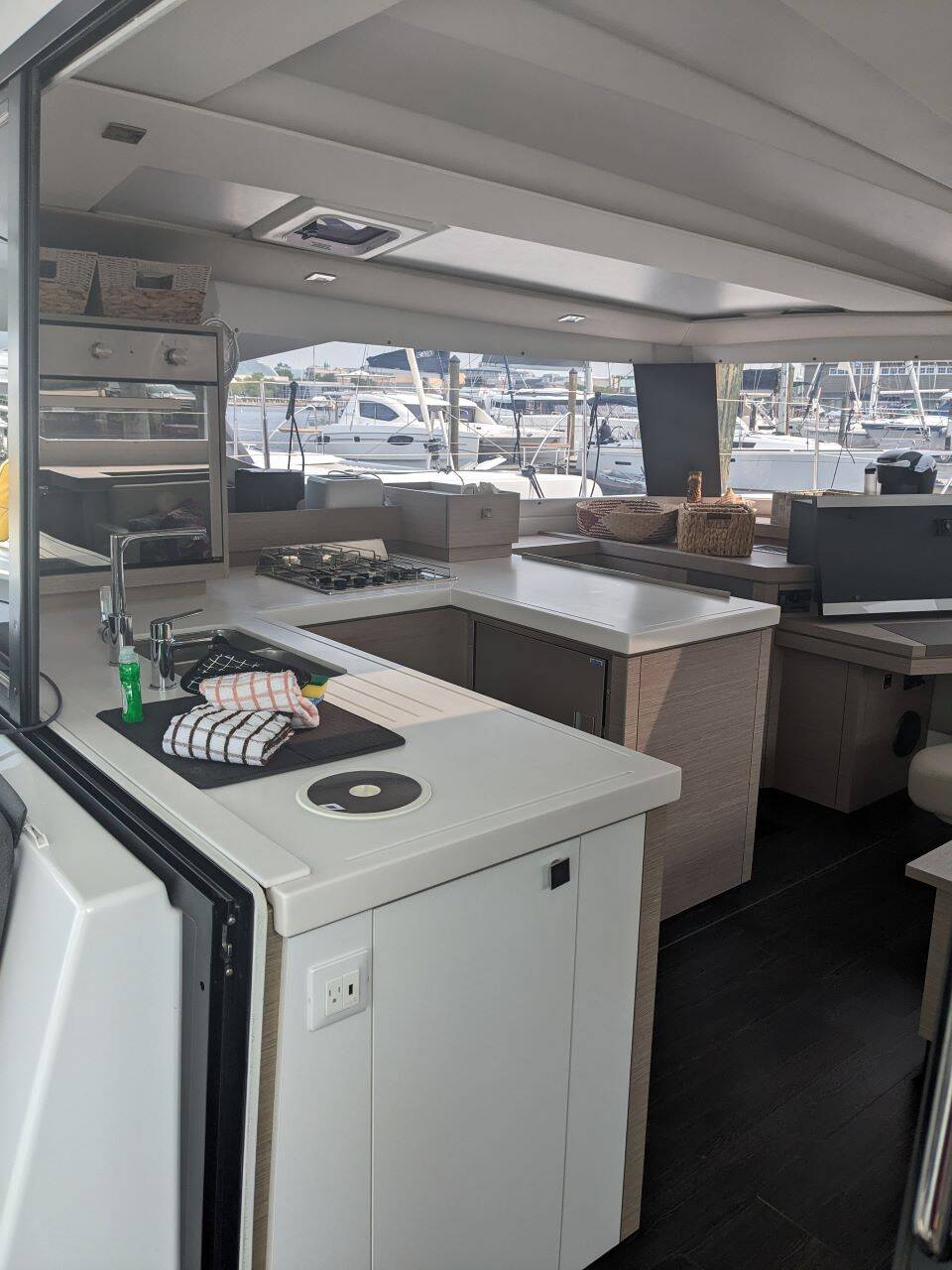 Fountaine Pajot Astrea 42 Maestro Wayfinder