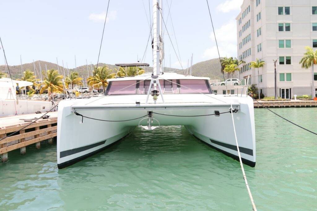 Catamaran Fountaine Pajot Astrea 42 Time Thief