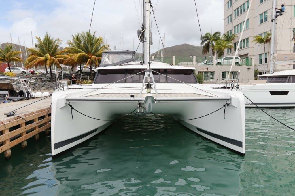 Fountaine Pajot Astrea 42 