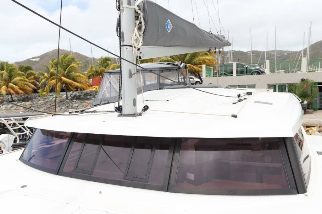 Fountaine Pajot Astrea 42 