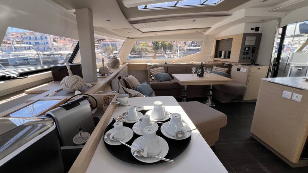 Fountaine Pajot Aura 51 My Precious "E"