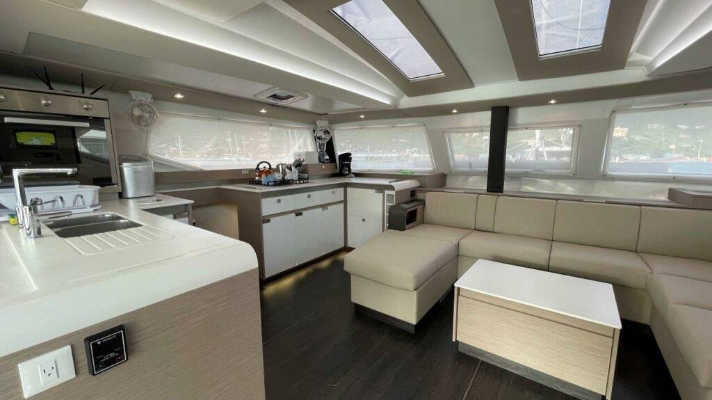 Fountaine Pajot Elba 45 Ogibni