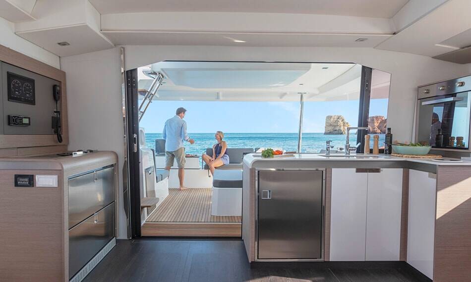 Fountaine Pajot Elba 45 Debriefed