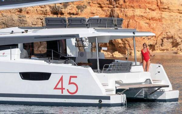 Fountaine Pajot Elba 45 Ruinart