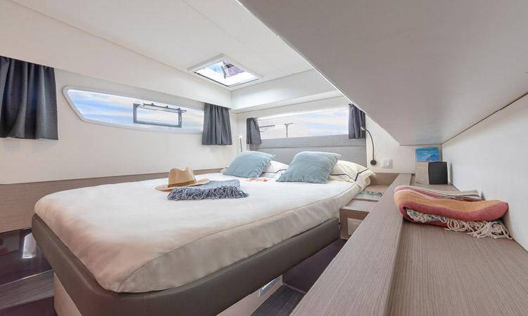 Fountaine Pajot Elba 45 Ruinart