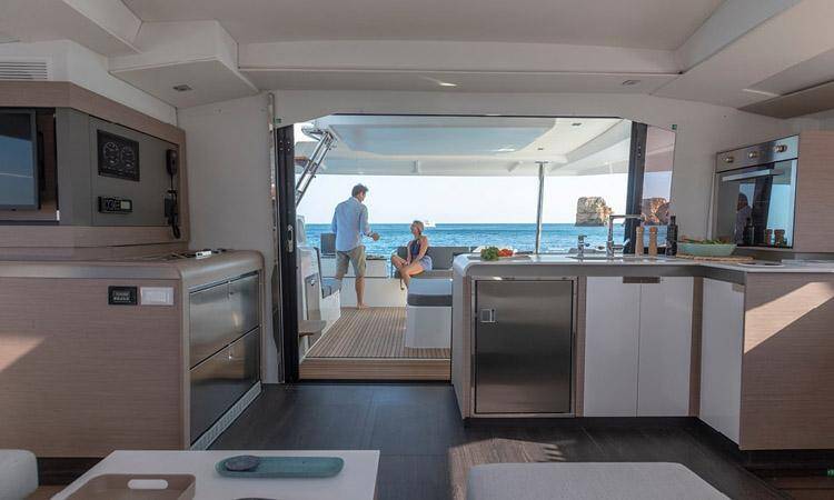 Fountaine Pajot Elba 45 Krug