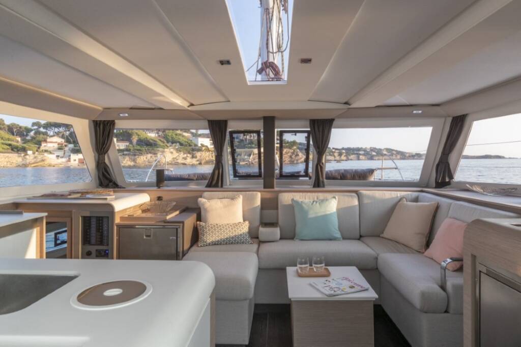 Fountaine Pajot Isla 40 Sailor Venus