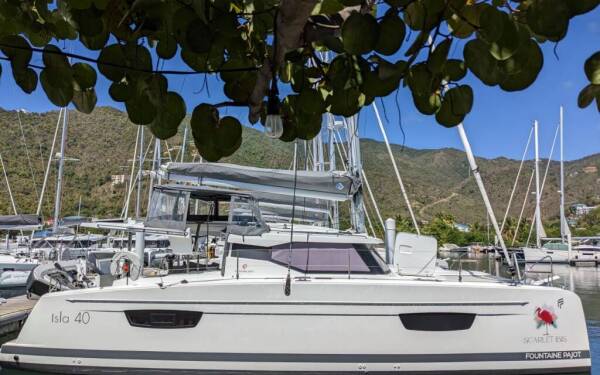 Fountaine Pajot Isla 40 Scarlet Ibis