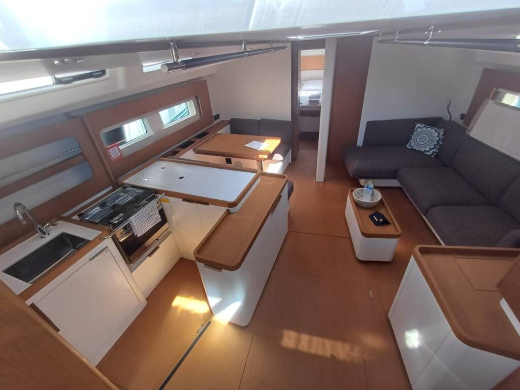 Catamaran Fountaine Pajot Isla 40 Emirel