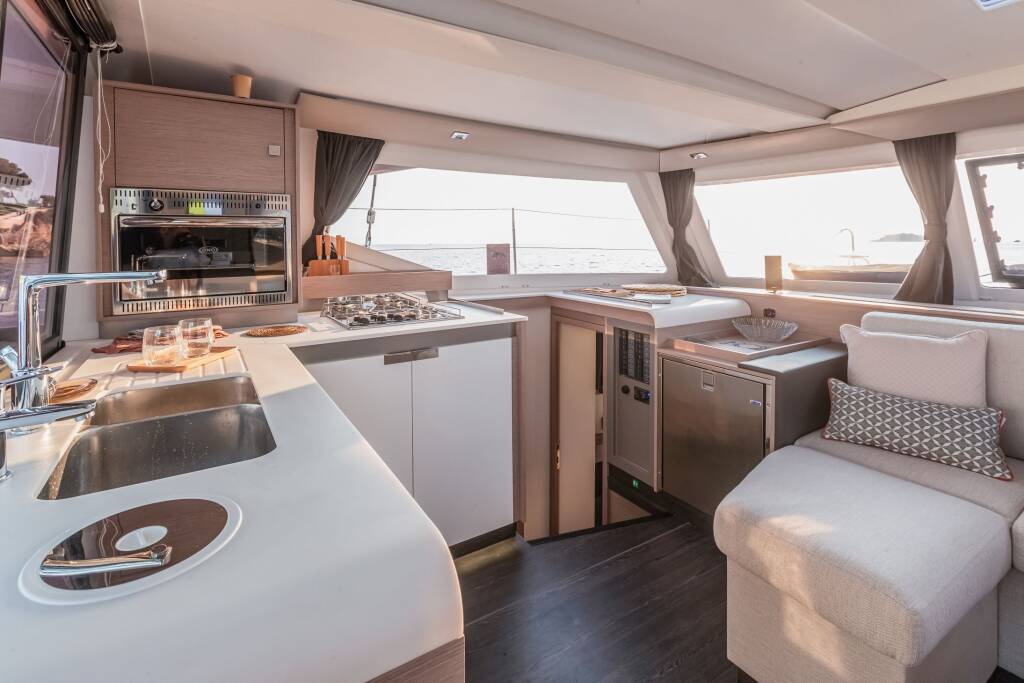 Fountaine Pajot Isla 40 Portofino