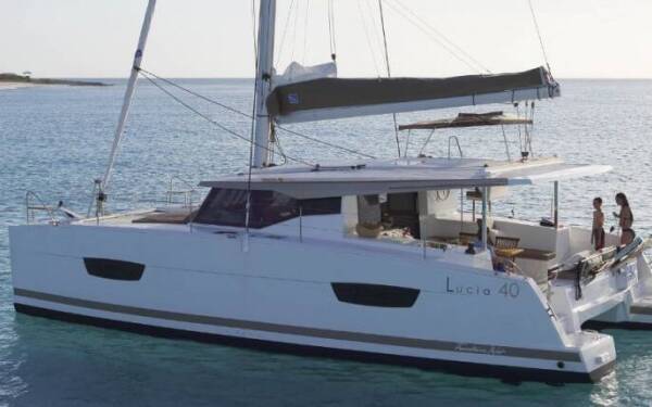 Fountaine Pajot Lucia 40 ECONOMY