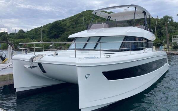 Fountaine Pajot MY6 Mona Lisa