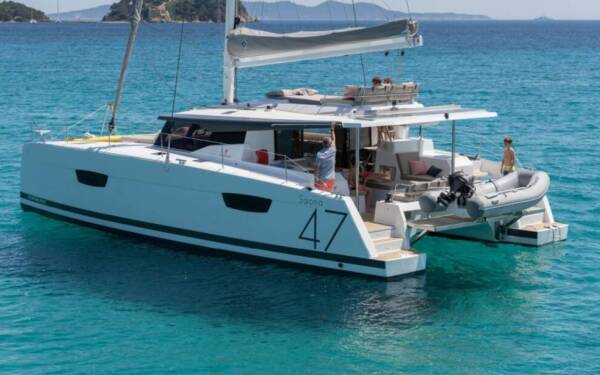 Fountaine Pajot Saona 47 Maestro Impossible Dream