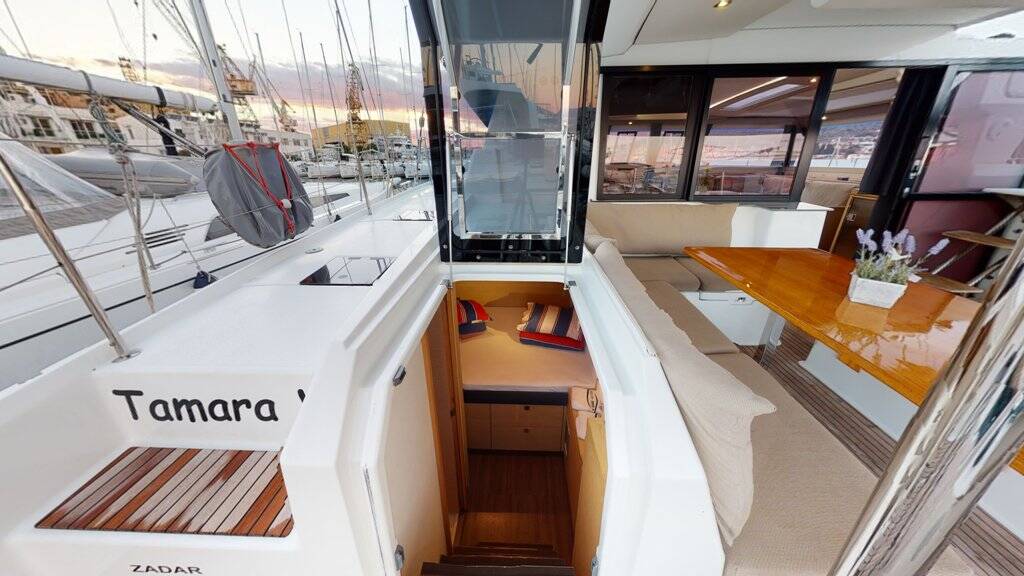 Fountaine Pajot Saona 47 Quintet Tamara V