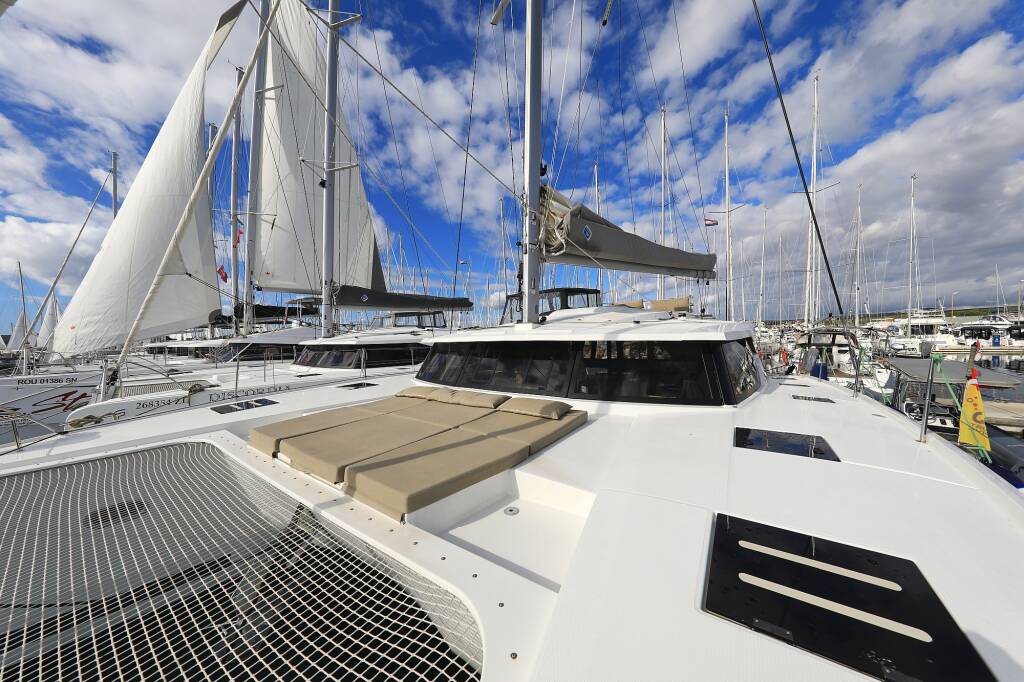 Fountaine Pajot Saona 47 Quintet Aquarius