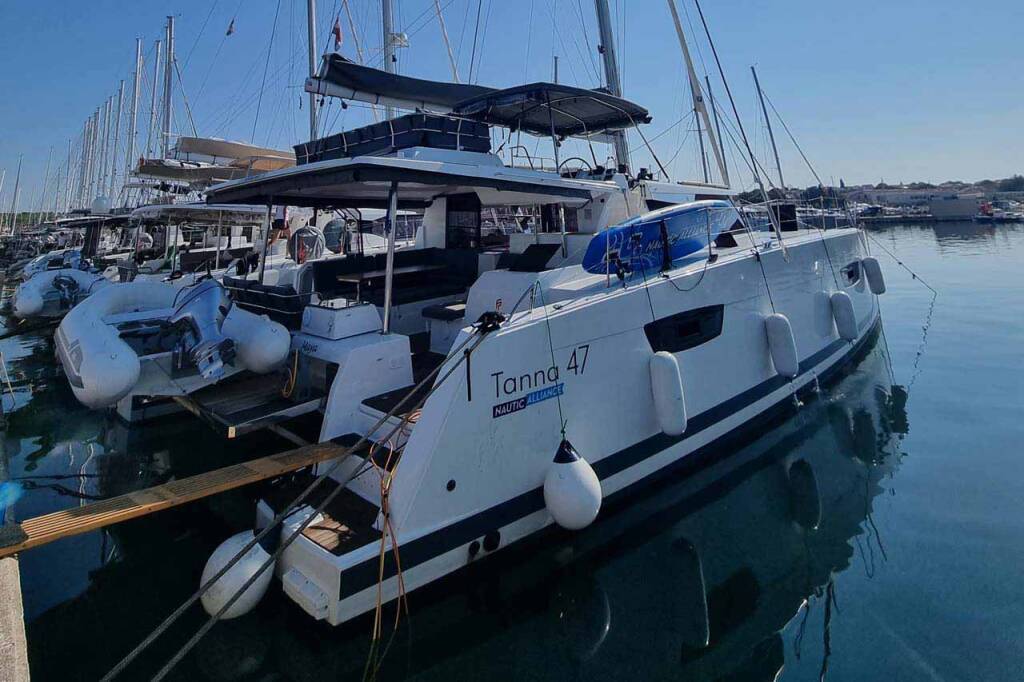 Fountaine Pajot Tanna 47 Maya I