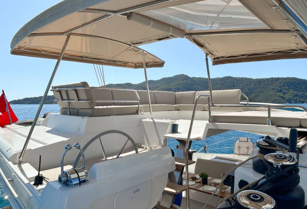 Fountaine Pajot Tanna 47 Angara