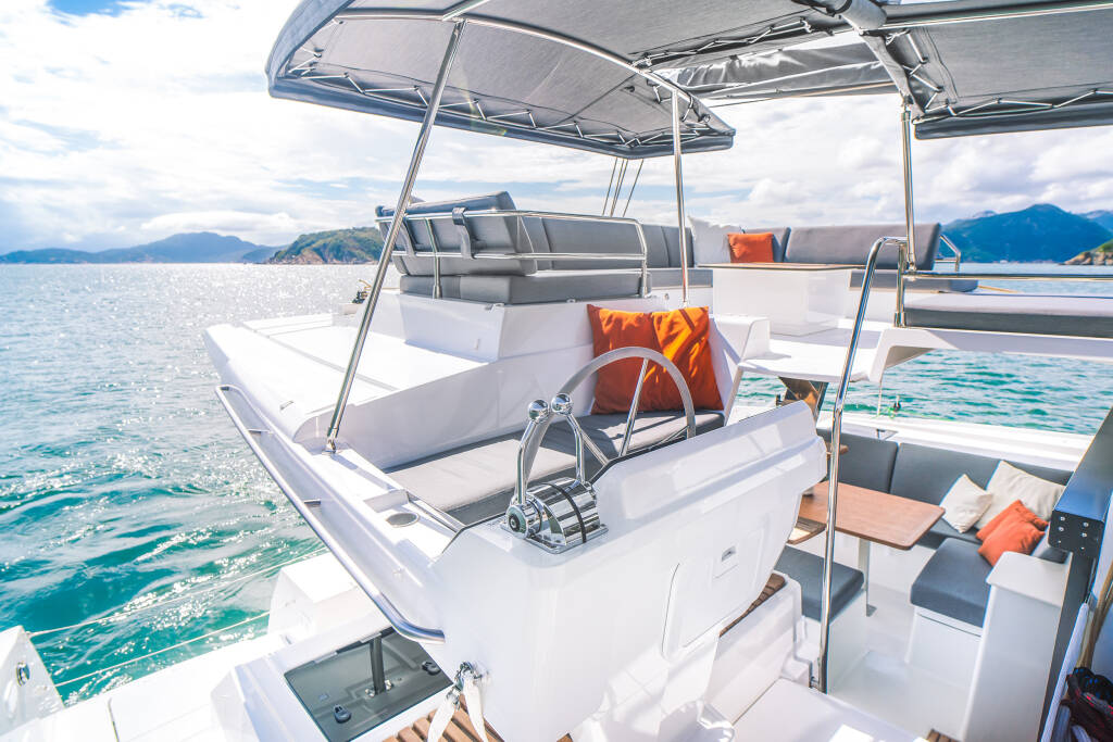 Fountaine Pajot Tanna 47 First Life