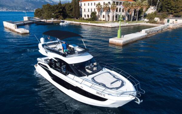 Galeon 440 FGStar Mini