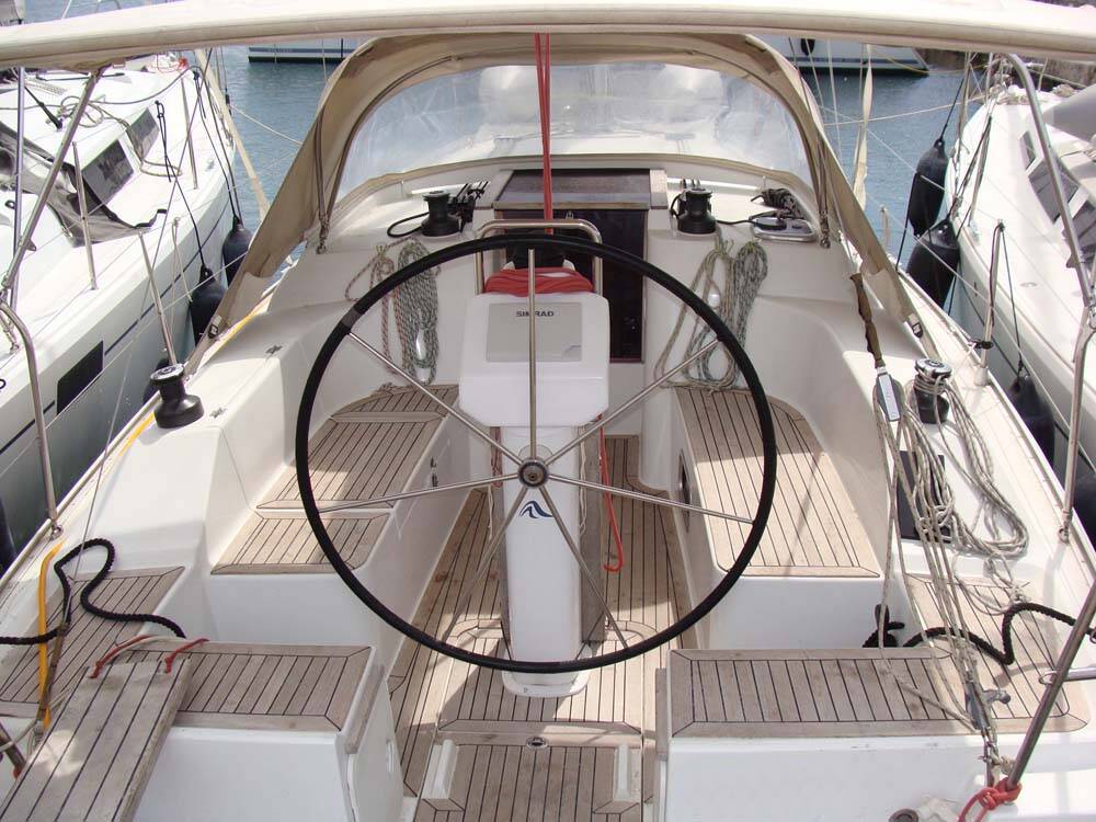 Hanse 325 Selini