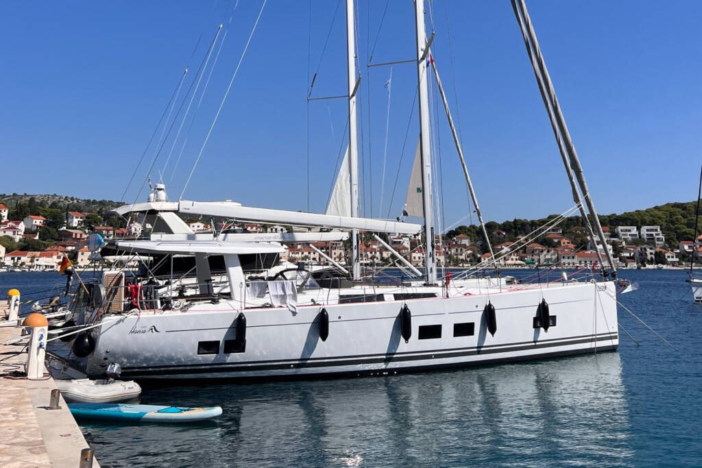 Hanse 588 