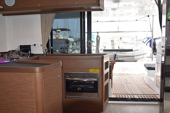 Catamaran Lagoon 42 Arion