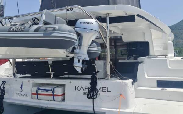 Lagoon 46 Karamel