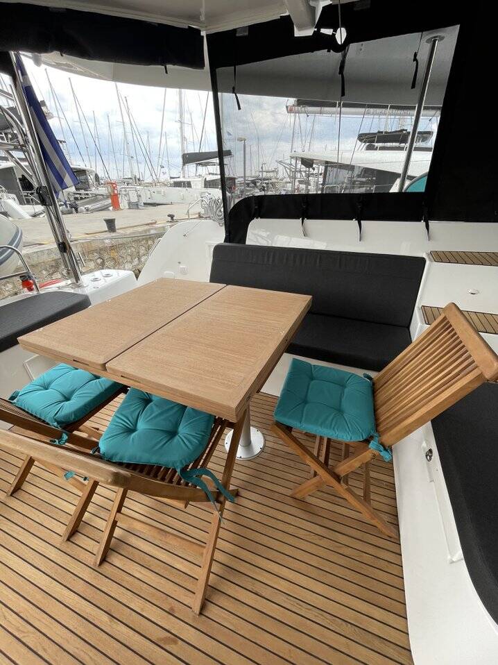 Catamaran Lagoon 46 Astraeus