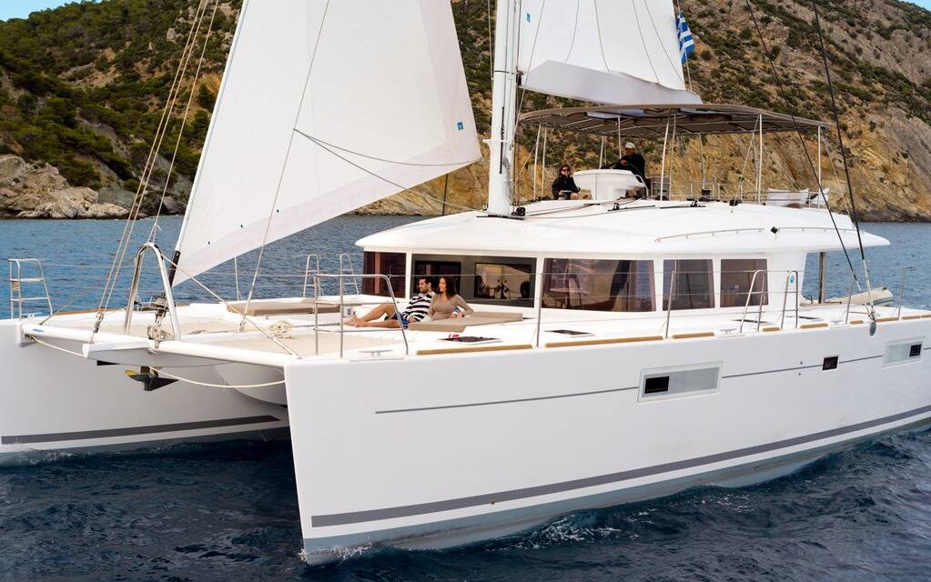 Lagoon 560 S2 Avra