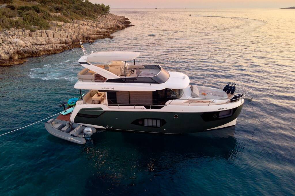 Navetta 48 Ava