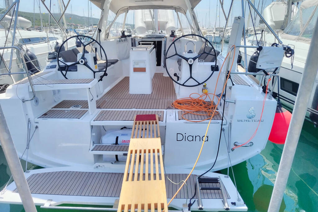 Oceanis 38.1 Diana