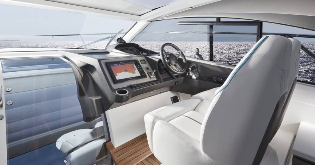 Motor yacht Princess V40 Rascal